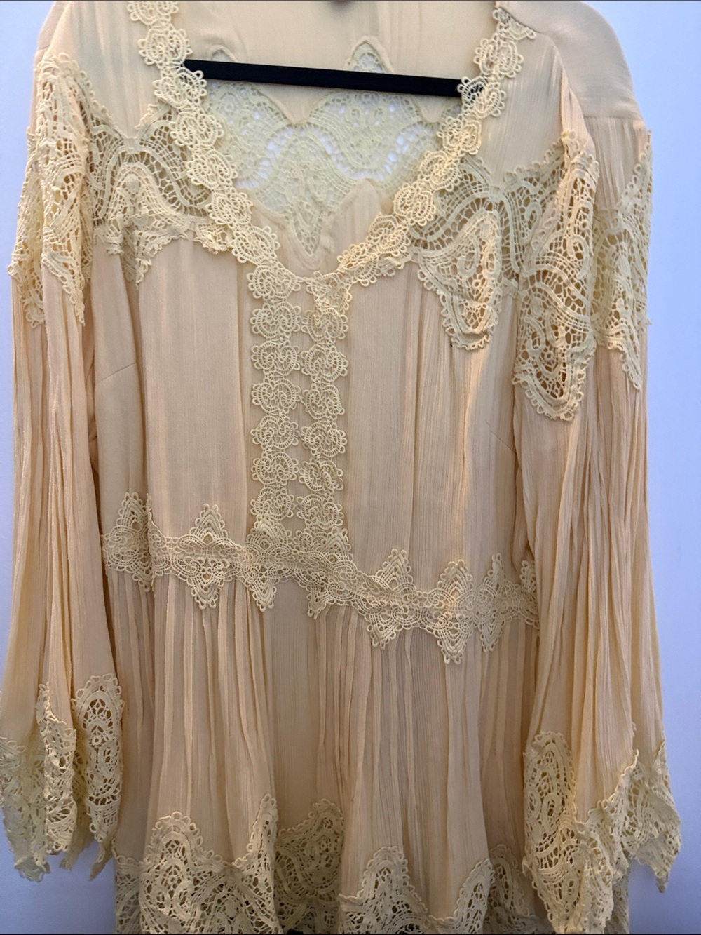 Boston Proper Lace-Trim Boho Tunic in Pale Yellow-Cream